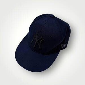 New Era 59FIFTY New York Yankees Fitted Hat Blue Size 7 1/4 MLB Men’s